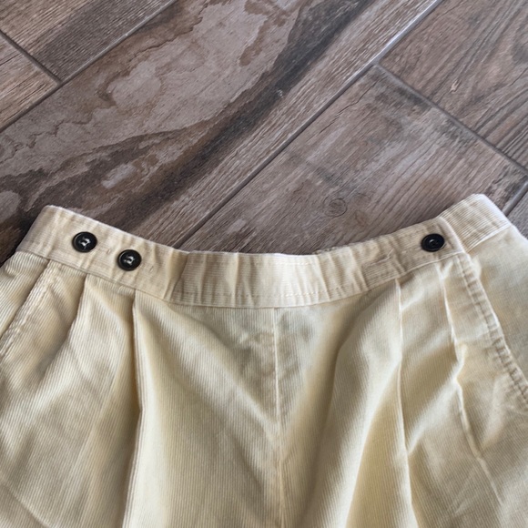 David Smith in good condition, yellow shorts with bronze buttons. - Picture 2 of 4